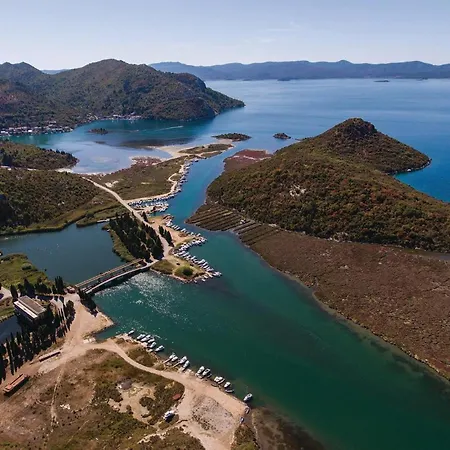 With Sea View Xiii * Blace